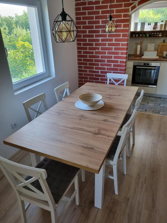 Hoopovo House Fruska Gora Villa Irig Екстериор снимка